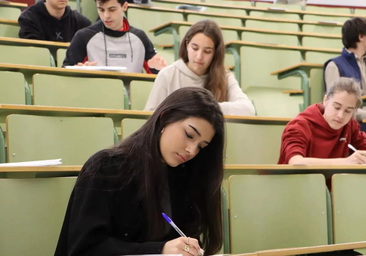 Examen en la Universidad de León.