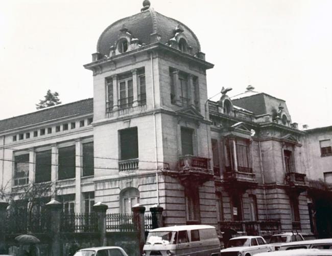 Casa de la Biblioteca de Padre Isla.