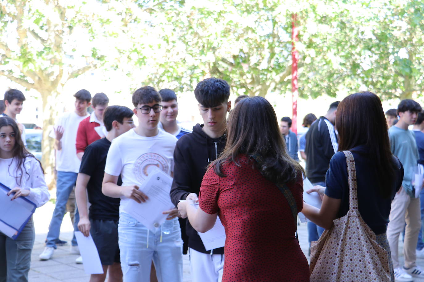 Los futuros universitarios de León se enfrentan a la EBAU