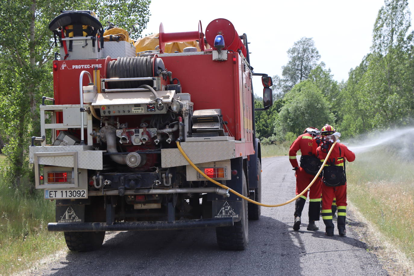 Ejercicios de instrucción de la UME en la lucha contra incendios forestales