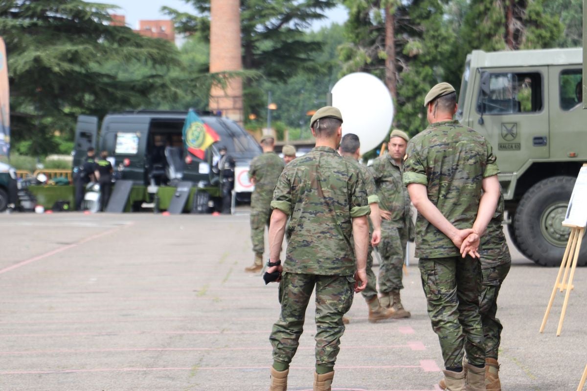 Las Fuerzas Armadas se exhiben en León