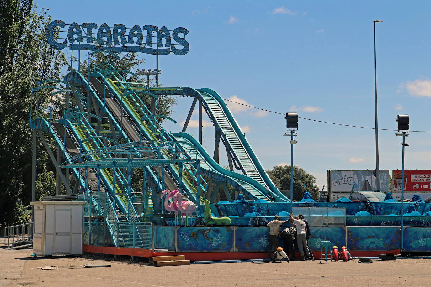 Las primeras atracciones en llegar a la feria de León