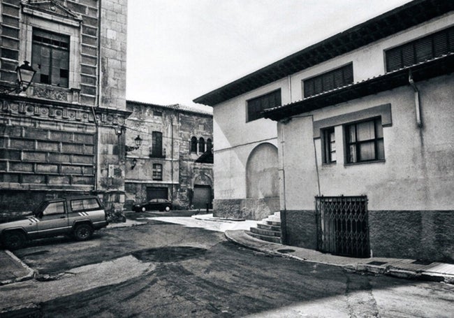 Mercado Municipal de Abastos y Conde Luna.