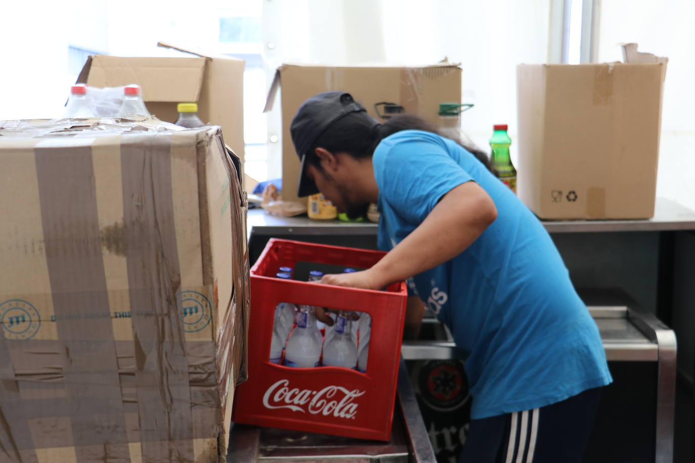 Instalación de las carpas de las Asociaciones de Vecinos de León