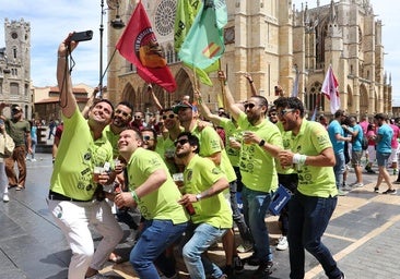 Las peñas toman León para anunciar las fiestas