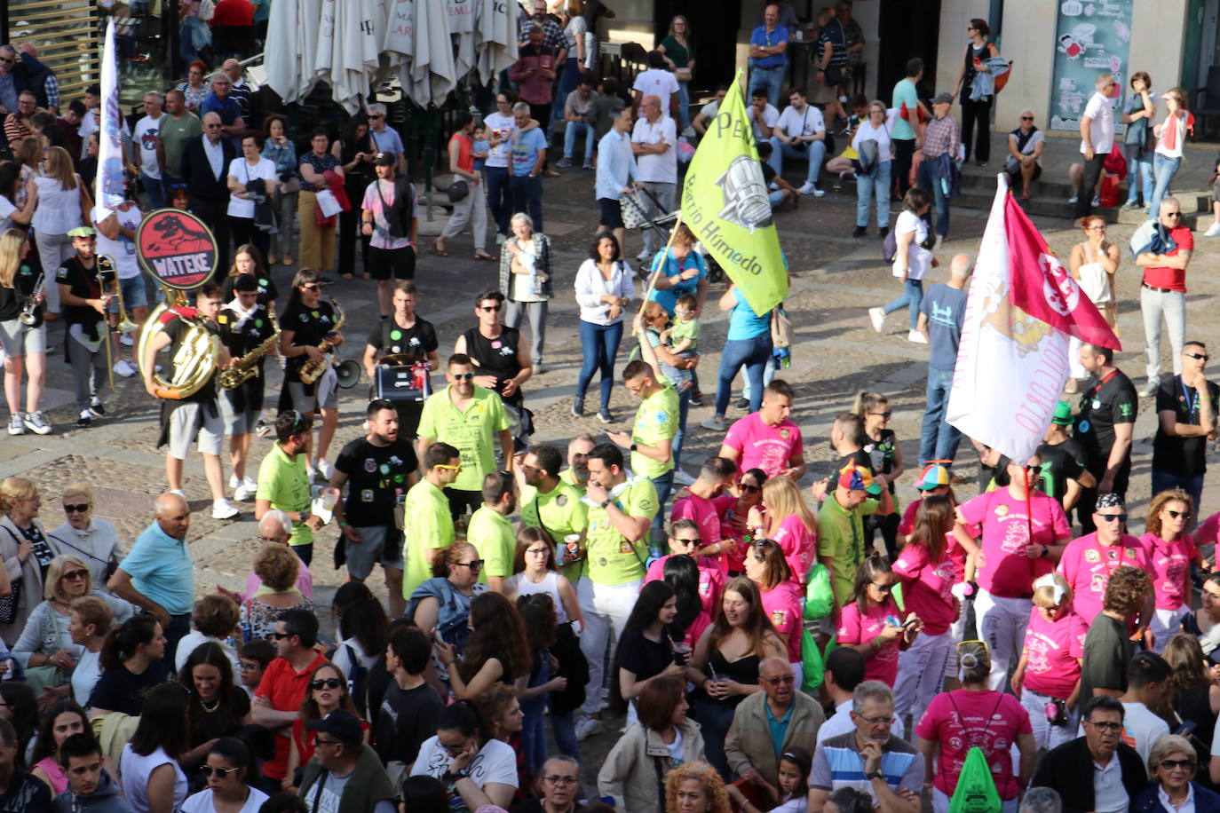 La Cultural de Baloncesto da el pregón de las fiestas de León