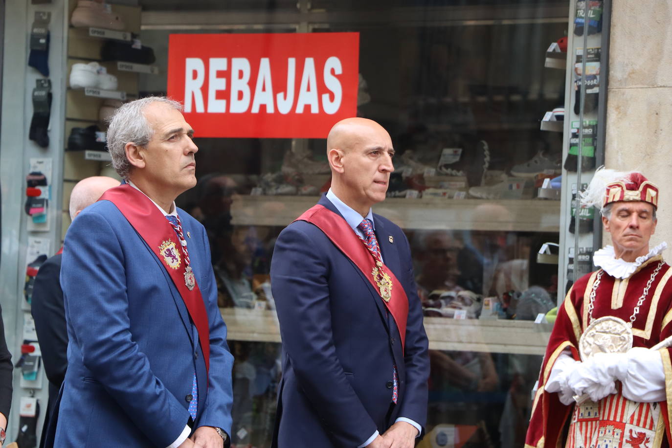 Misa tradicional de San Juan en la calle Ancha