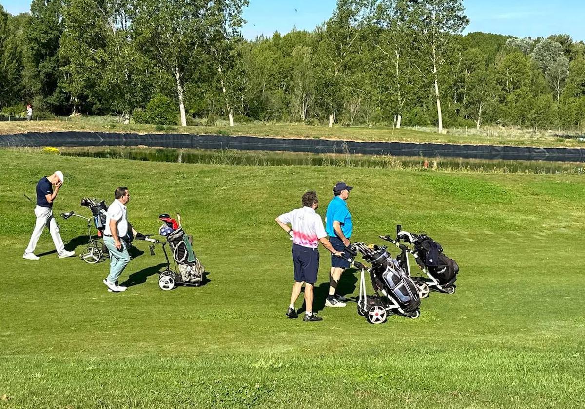 Imagen del III Torneo de Golf de Leonoticias