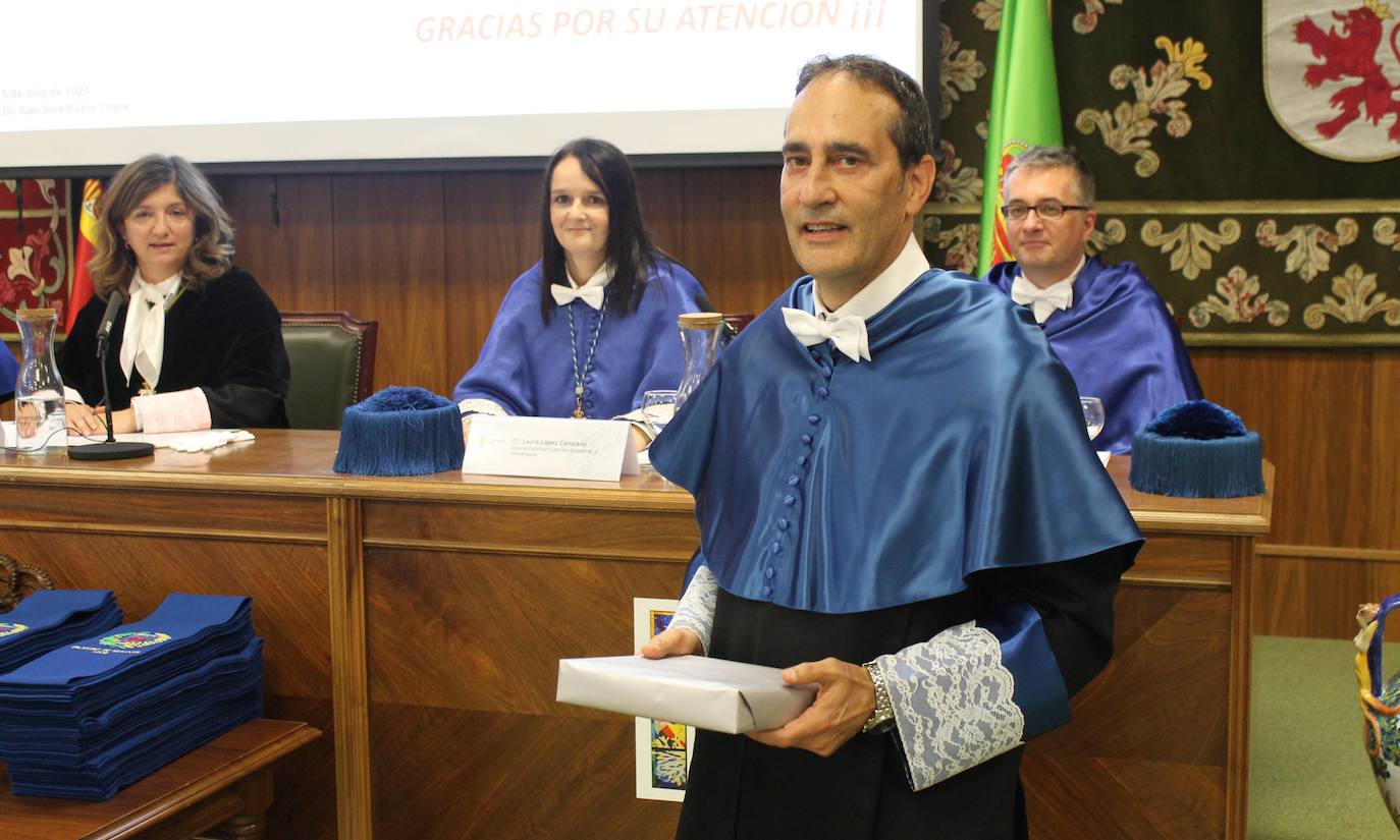 Graduación de Biología en la Universidad de León