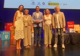 Mari Carmen Mallo, alcaldesa de Murias, durante la ponencia.