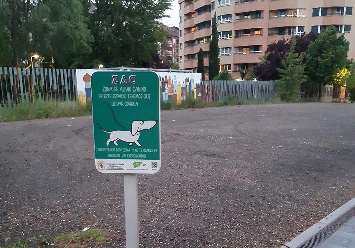 Zona de alivio canino en León