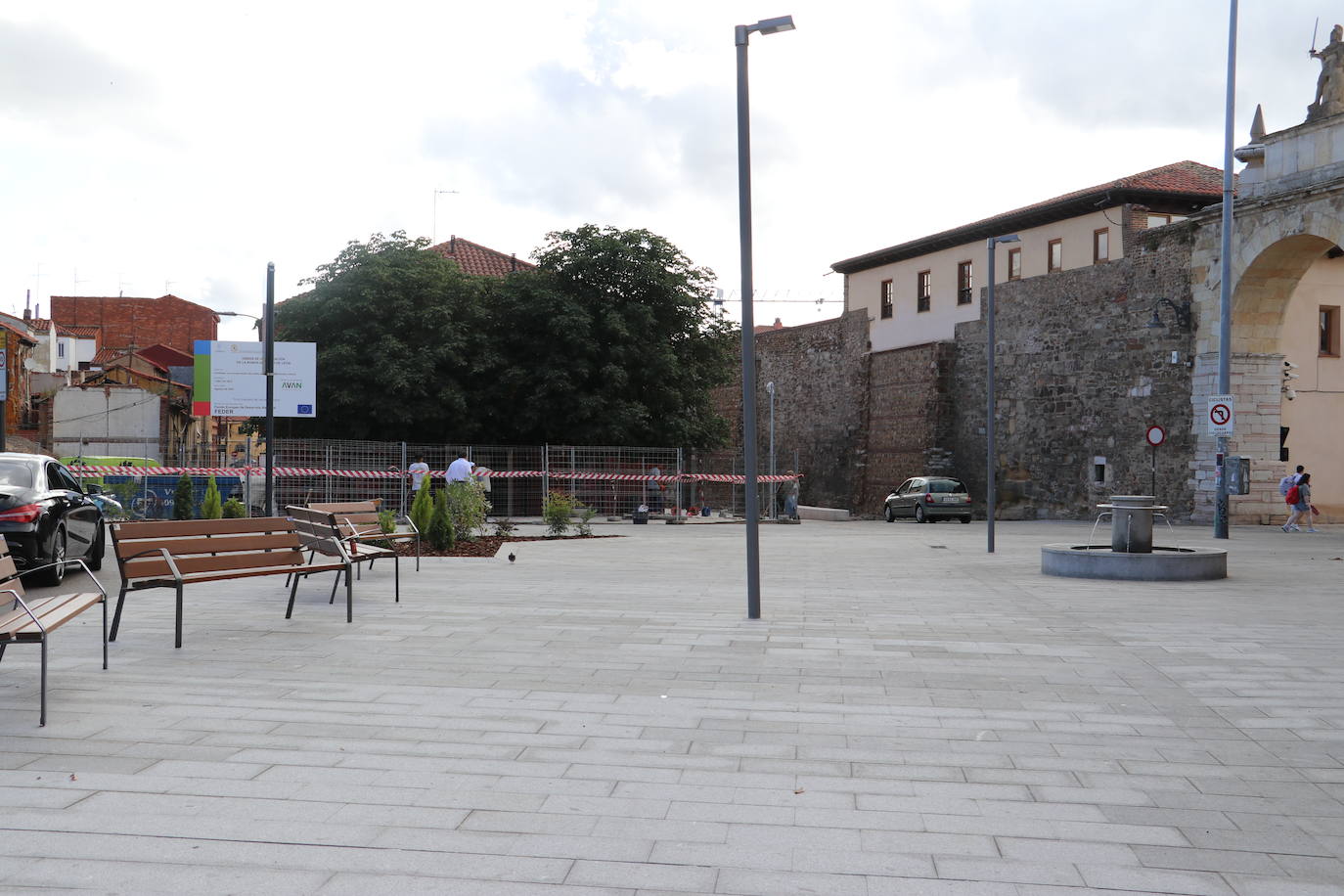 Nueva zona peatonal en el Espolón