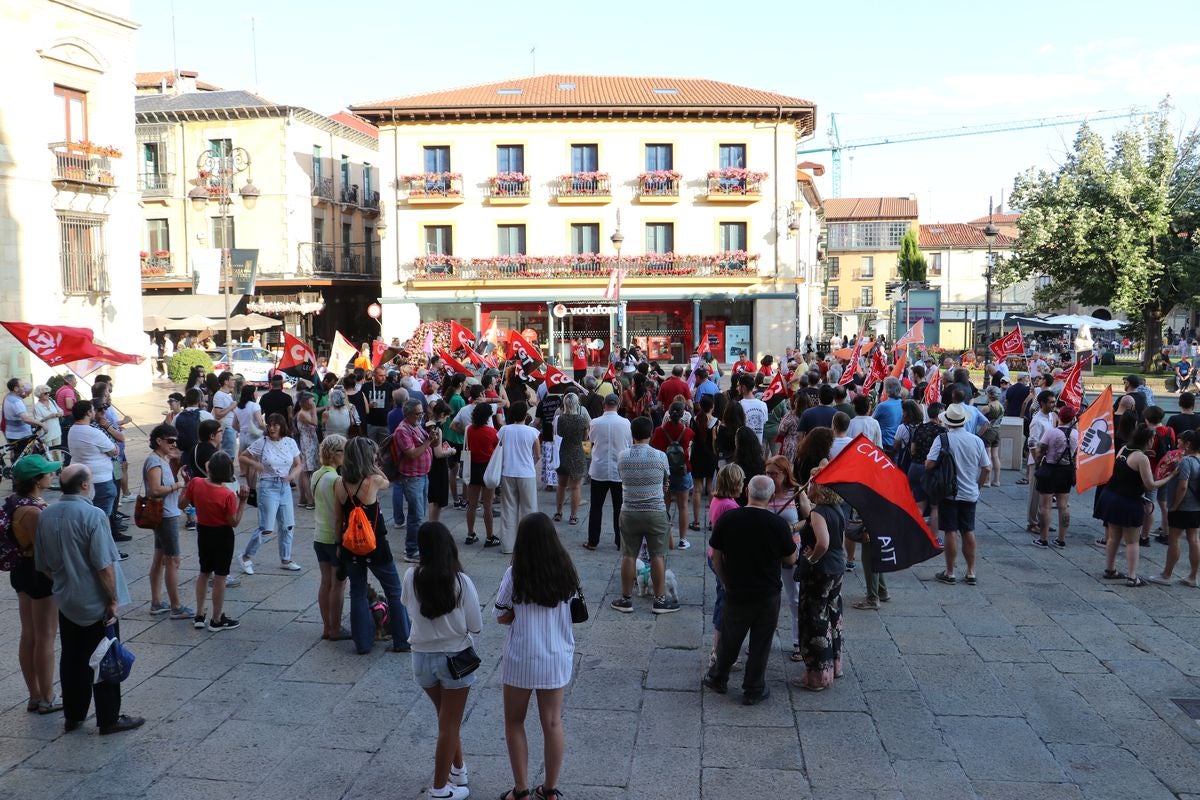 Concentración en apoyo a &#039;Las seis de La Suiza&#039;