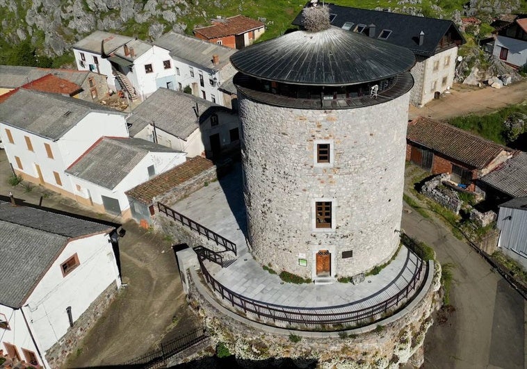 Torre de Puebla de Lillo