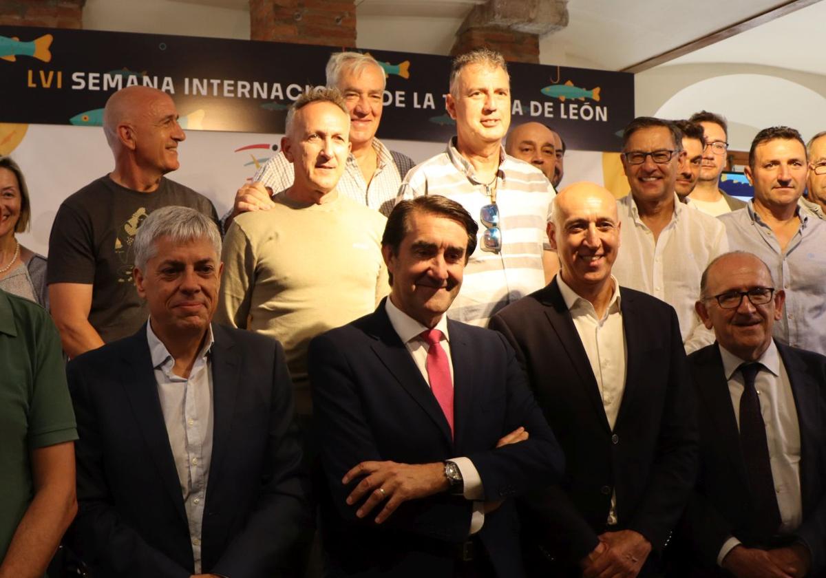 Juan Carlos Suárez-Quiñones y José Antonio Diez Díaz en la presentación de la Semana Internacional de la Trucha de León.