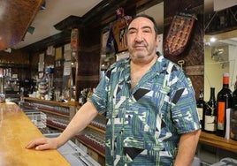 José Roberto de la Fuente Rodríguez, propietario del bar La Ribera.