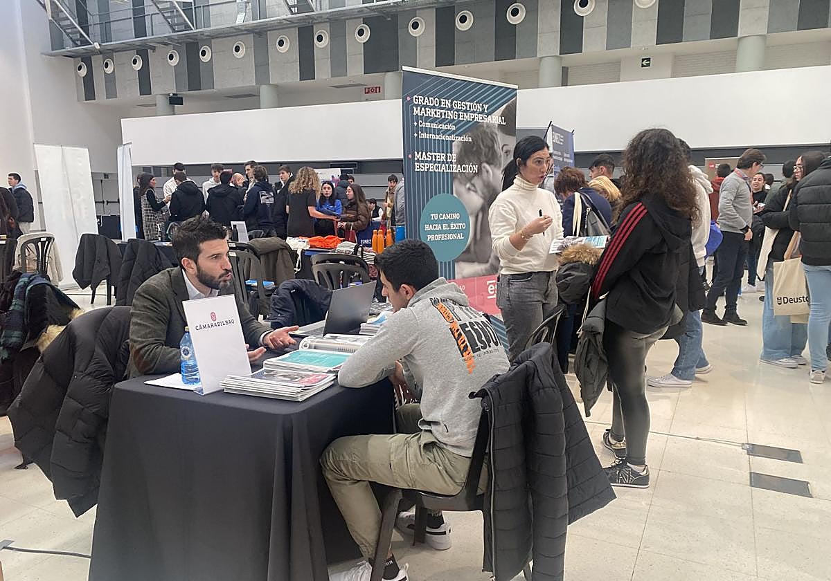 El 45% tendrá en cuenta esta opción para decidirse por su futura titulación.