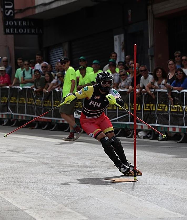 Imagen secundaria 2 - Los leoneses Sofía Álvarez y Sergio Menéndez triunfan en la prueba reina de la Xamascada