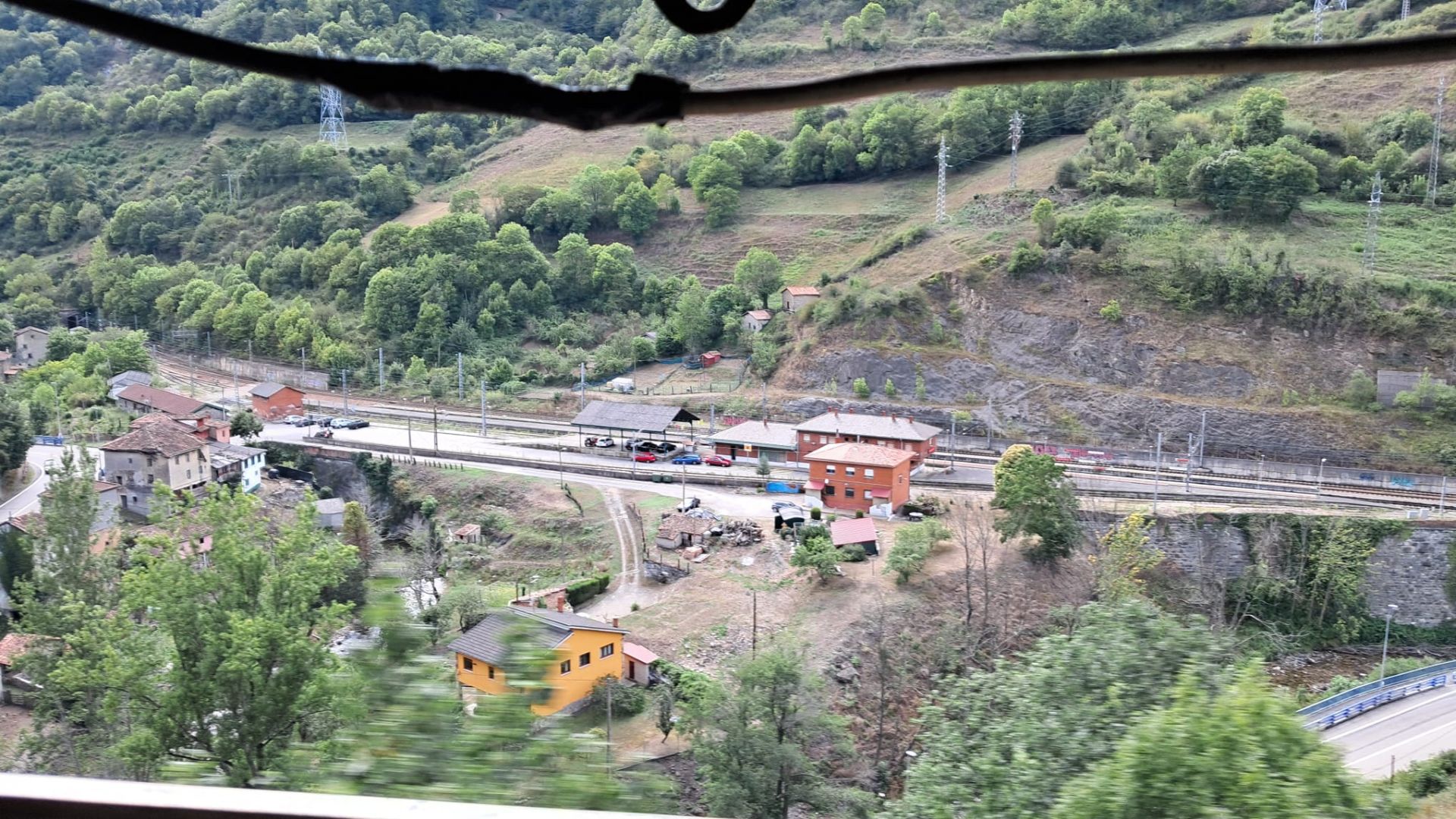 Viaje en tren histórico por la rampa de Pajares