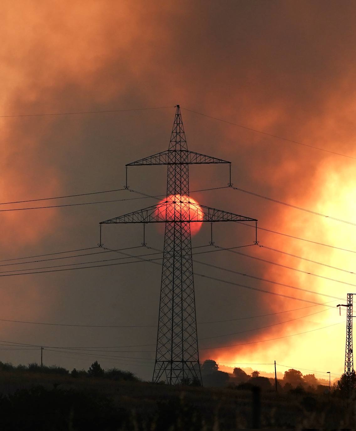 Incendio de nivel 2 en Castrillo de los Polvazares