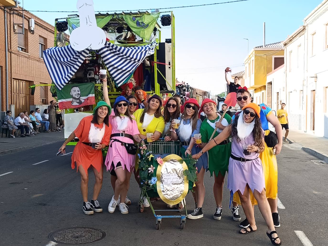 Carnaval de verano en Laguna de Negrillos