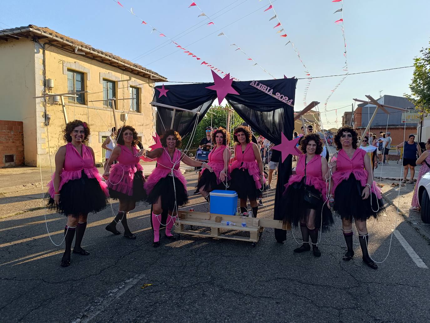 Carnaval de verano en Laguna de Negrillos