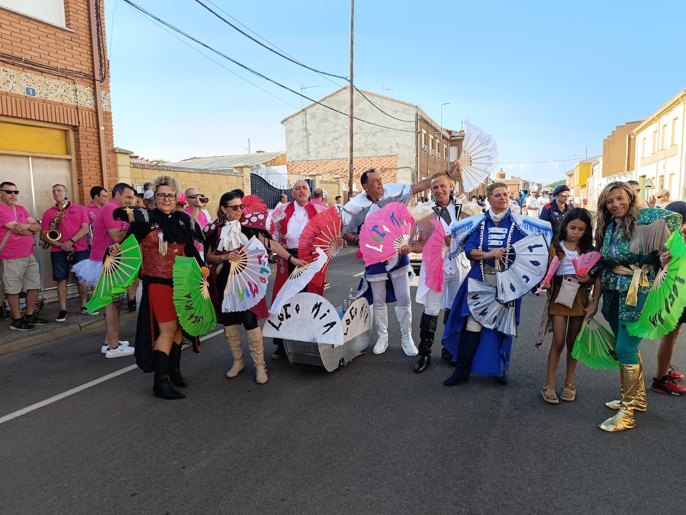 Carnaval de verano en Laguna de Negrillos