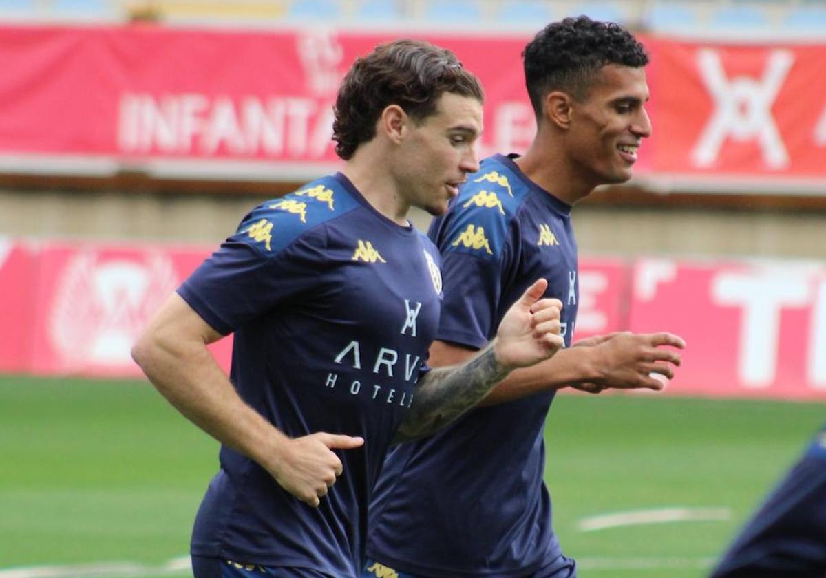 Samanes, junto a Víctor García, en el entrenamiento de este martes.