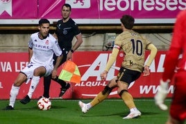 Bicho, en una acción del partido