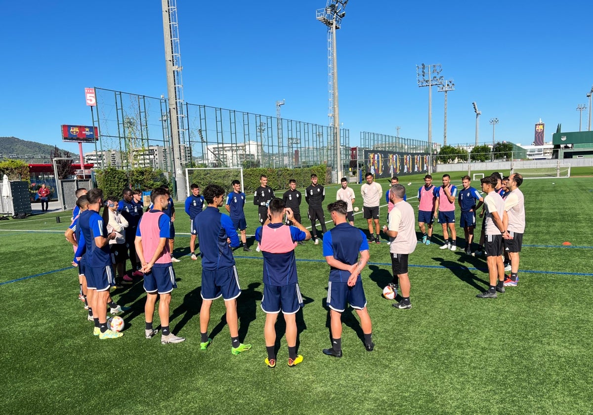 Entrenamiento de la Deportiva en la Ciudad Deportiva Joan Gamper