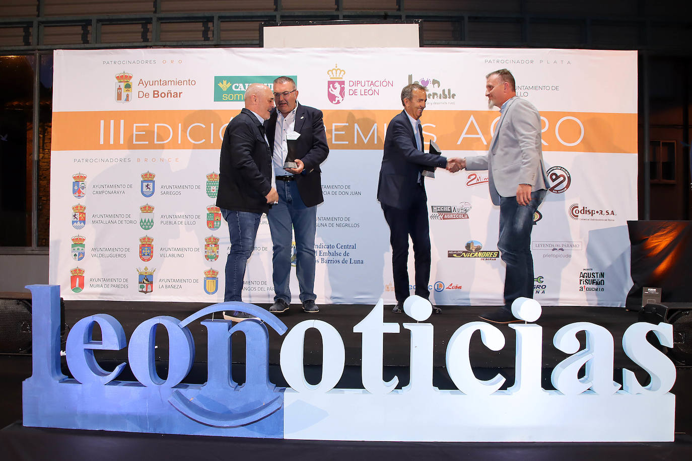 Entrega de los III Premios Agro de Leonoticias