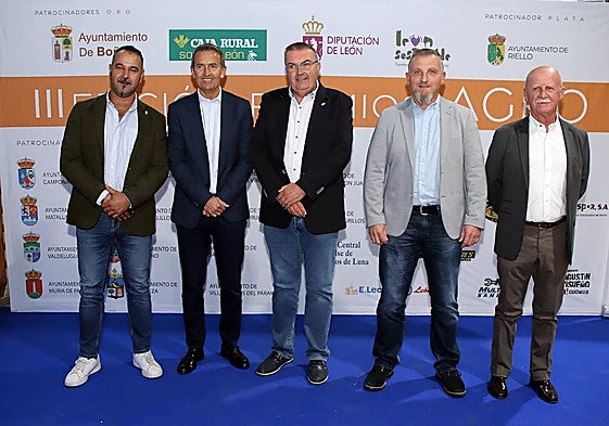 Representantes de la Diputación de León en la III edición de los Premios Agro de Leonoticias