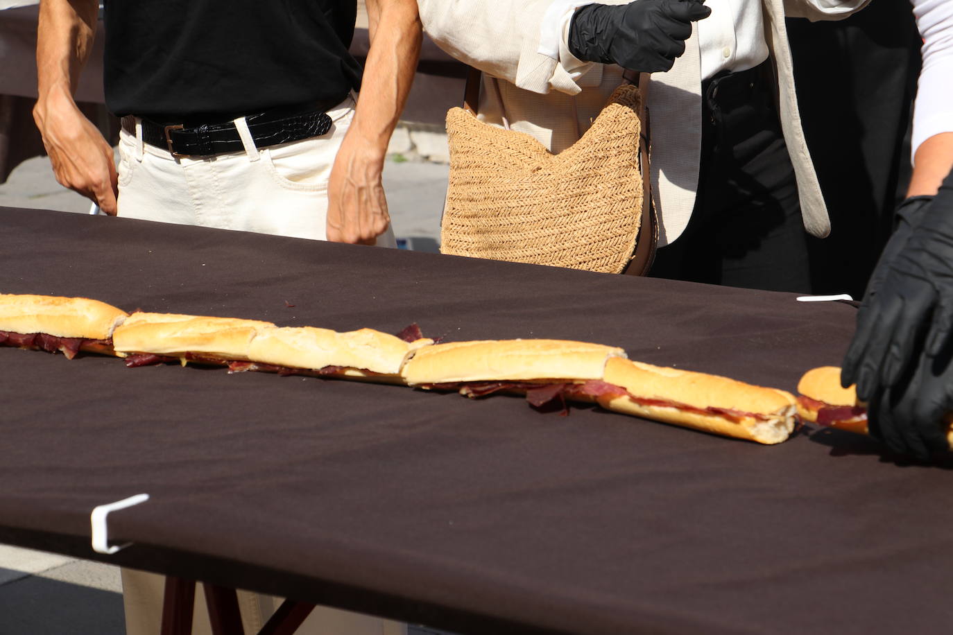 El bocadillo de cecina más grande de León