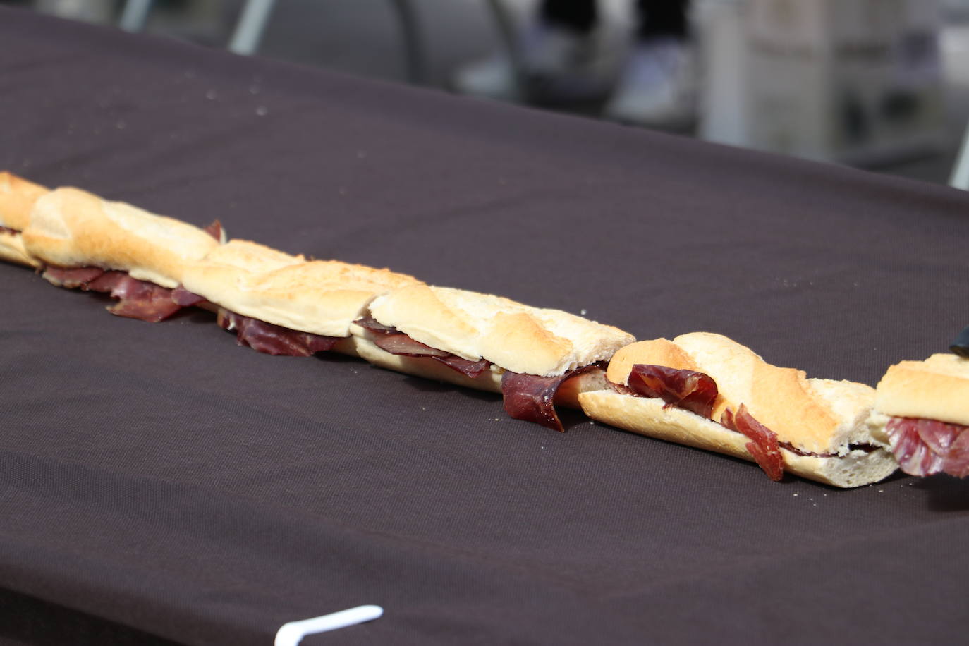 El bocadillo de cecina más grande de León