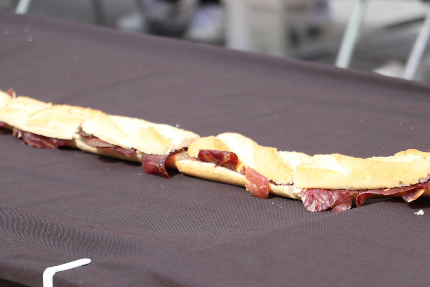 El bocadillo de cecina más grande de León