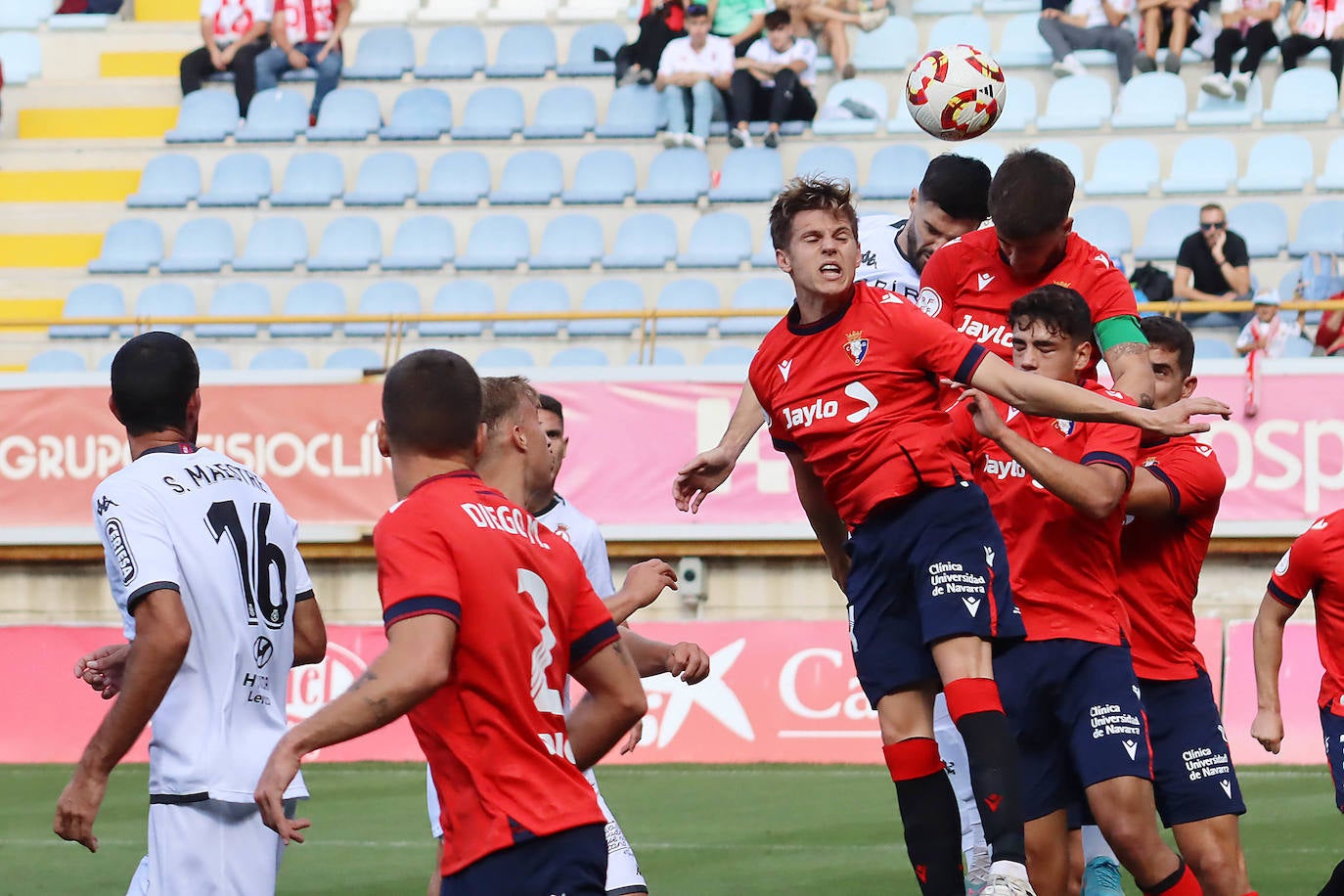 Las imágenes del Cultural-Osasuna Promesas