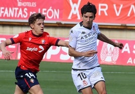 Luis Chacón, en el partido ante Osasuna Promesas