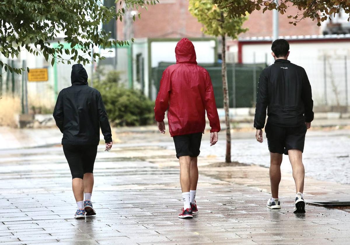 Lluvia en la ciudad de León.