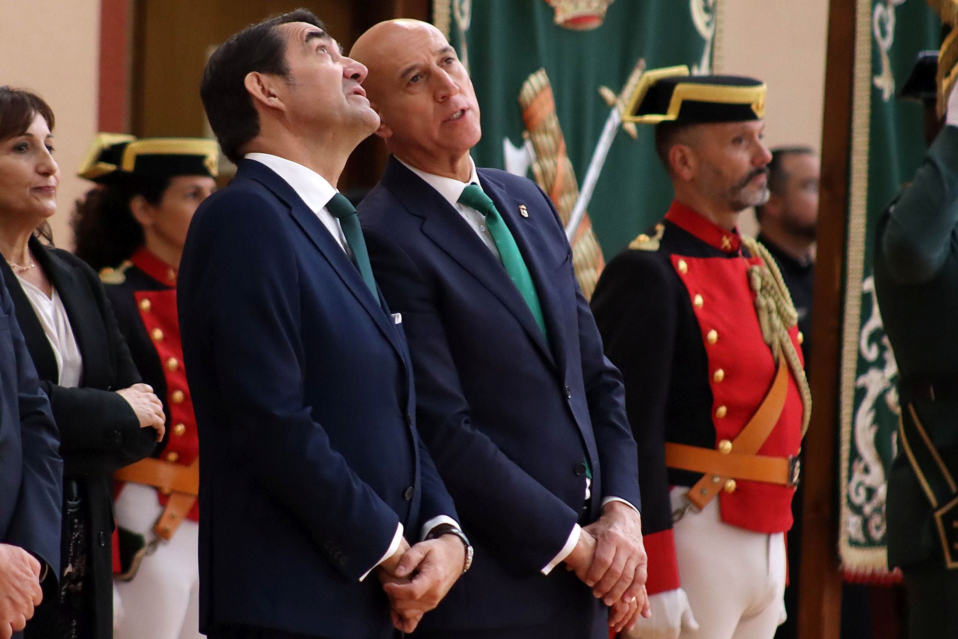 Acto de celebración de la Virgen del Pilar en León