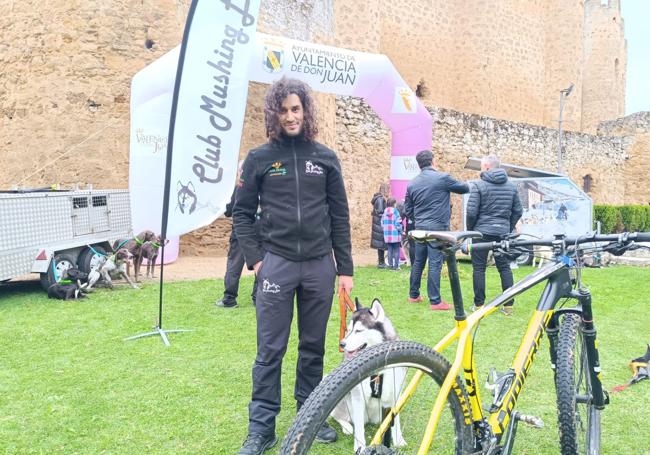Imagen de la presentación de la primer edición de mushing Coyanza