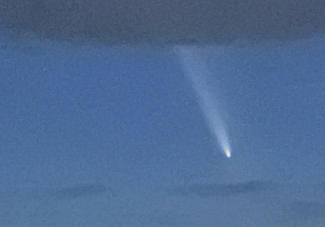 Imagen del cometa en su paso por La Bañeza.