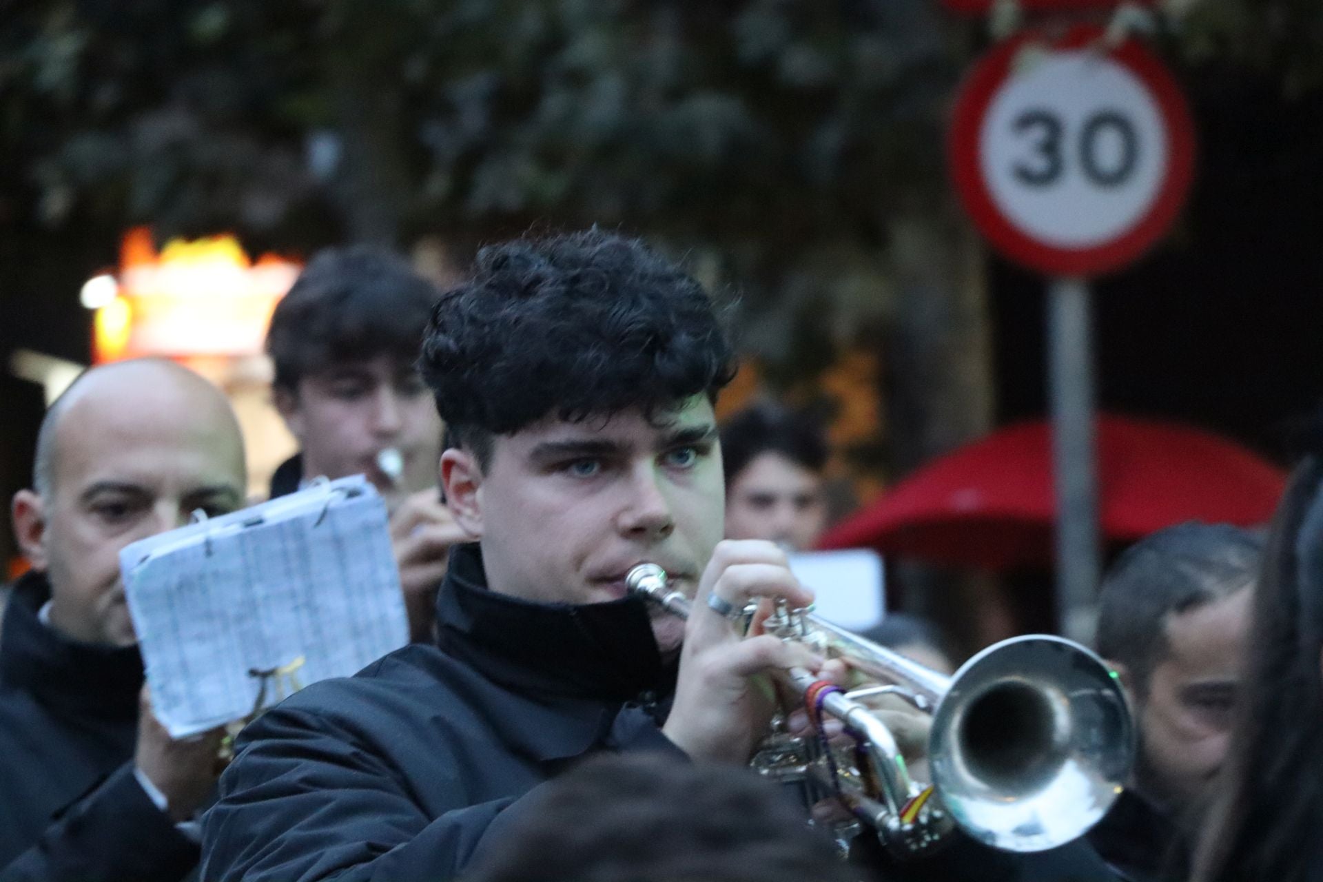 Las mejores imágenes de la Procesión Extraordinaria de San Juan Evangelista en León