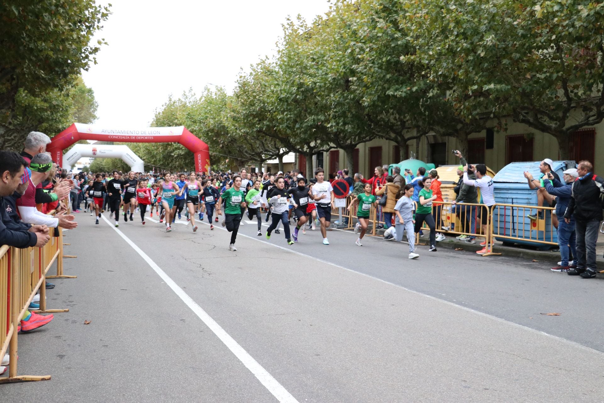 Las méjores imágenes de la carrera popular de los &#039;10 kilómetros Ciudad de León&#039;