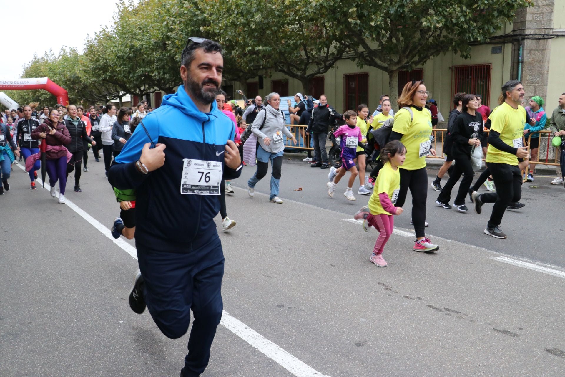 Las méjores imágenes de la carrera popular de los &#039;10 kilómetros Ciudad de León&#039;