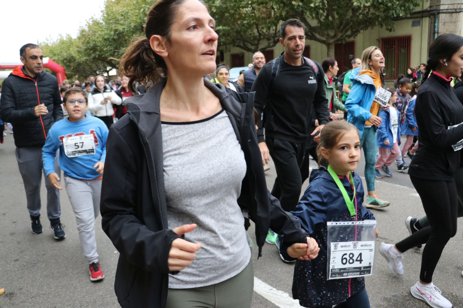 Las méjores imágenes de la carrera popular de los &#039;10 kilómetros Ciudad de León&#039;