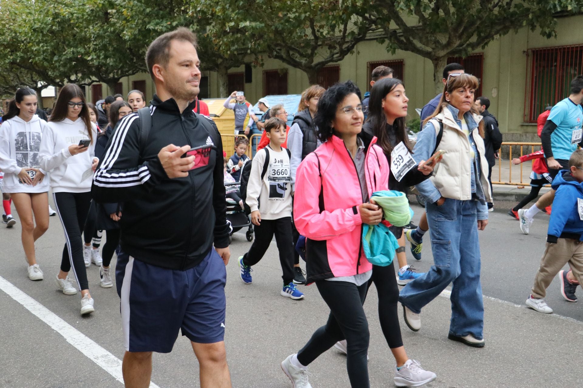 Las méjores imágenes de la carrera popular de los &#039;10 kilómetros Ciudad de León&#039;