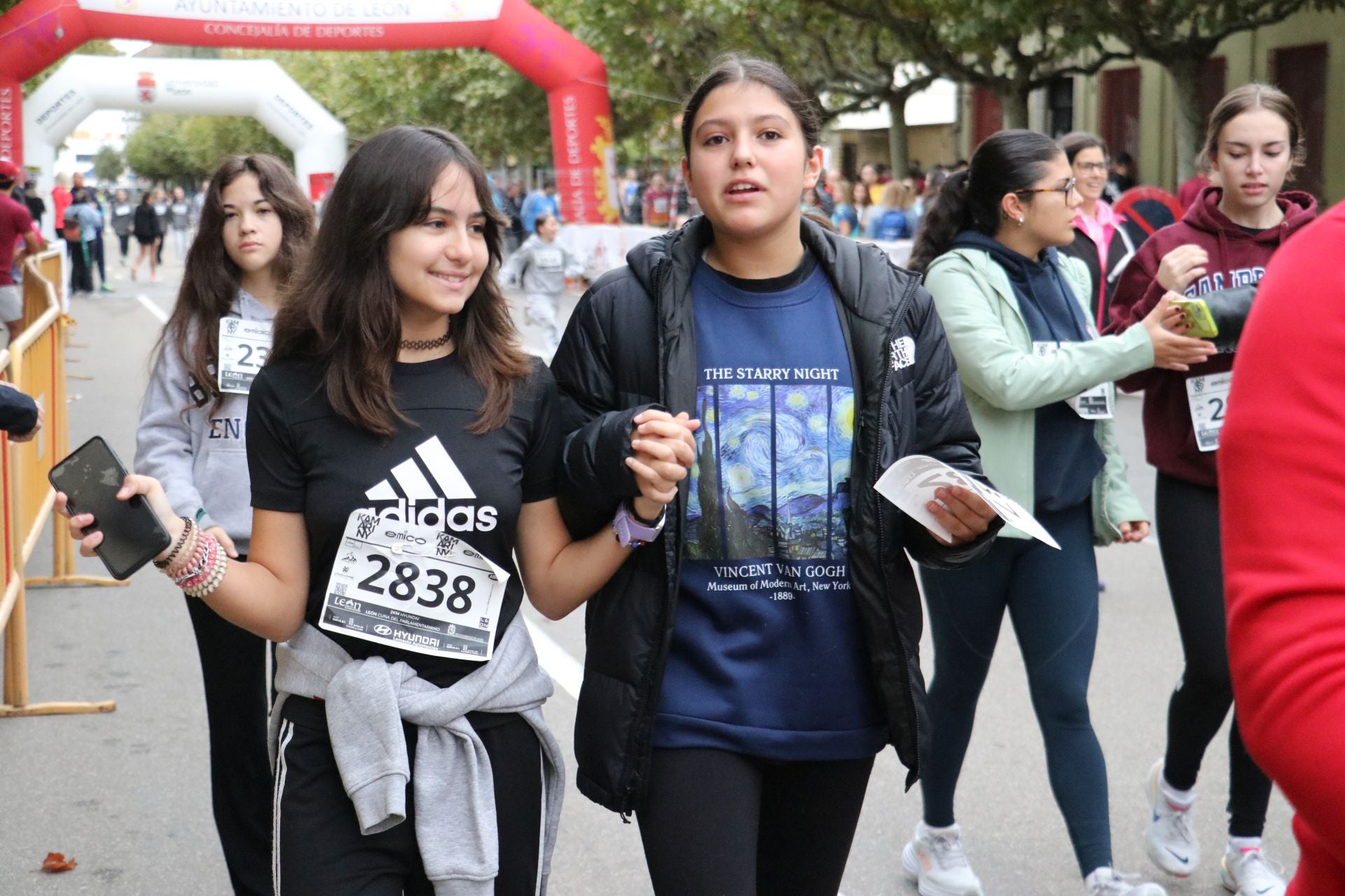 Las méjores imágenes de la carrera popular de los &#039;10 kilómetros Ciudad de León&#039;