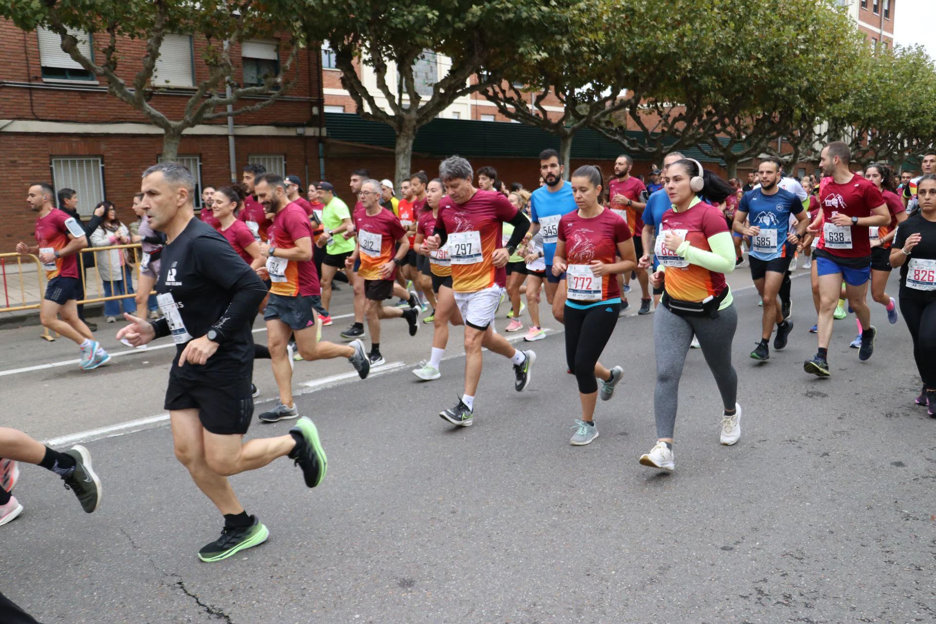 Salida de los &#039;10 kilómetros Ciudad de León&#039;