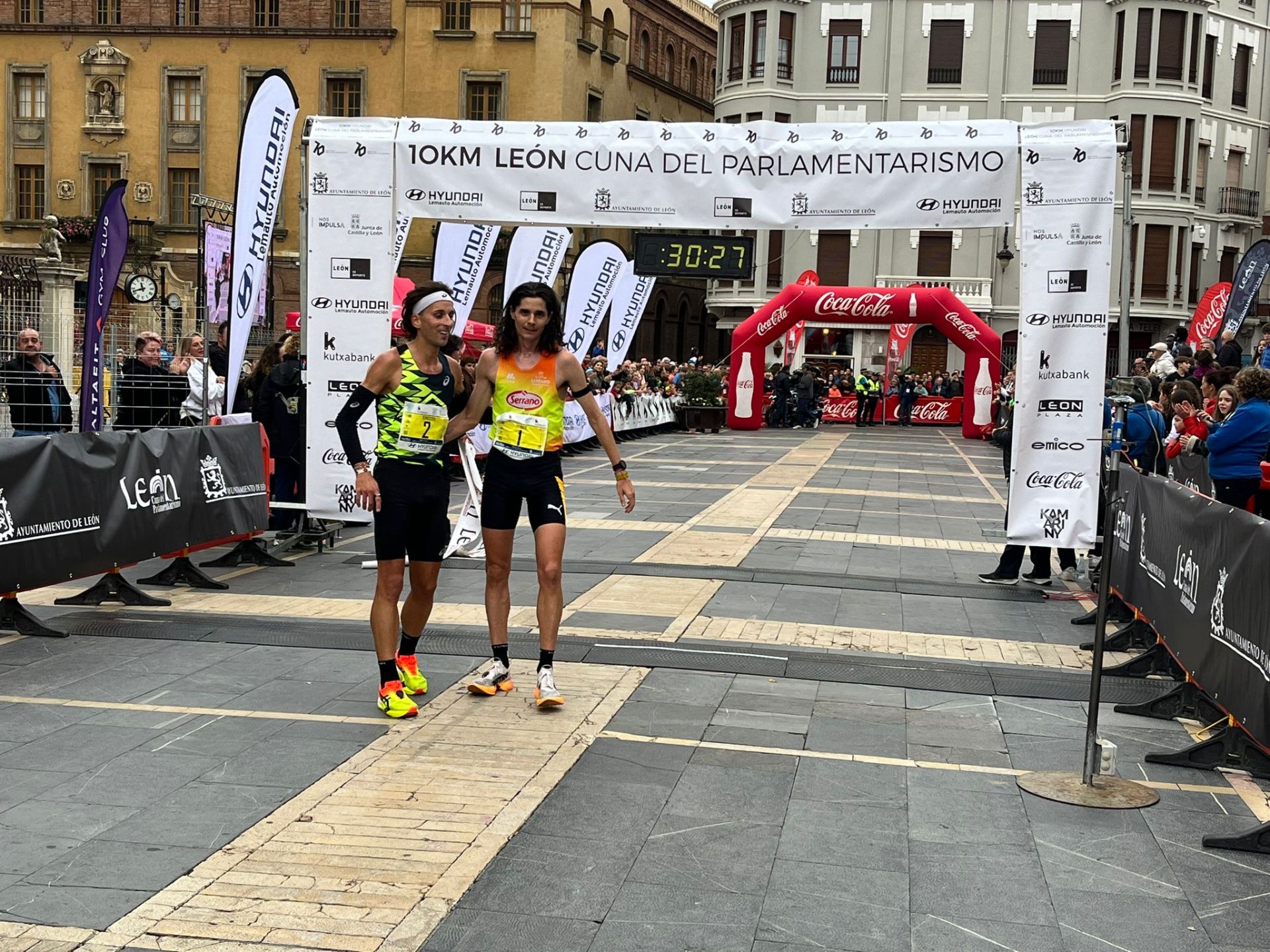 Las imágenes de la llegada a la meta de los 10 kilómetros Ciudad de León