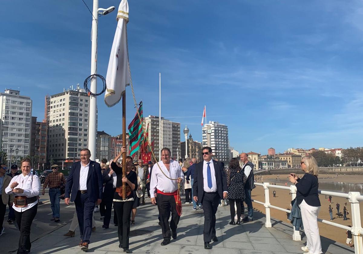 Acto del Día de León en Gijón.